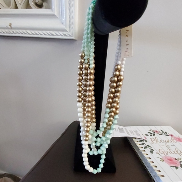 NECKLACE - Picture 4 of 4